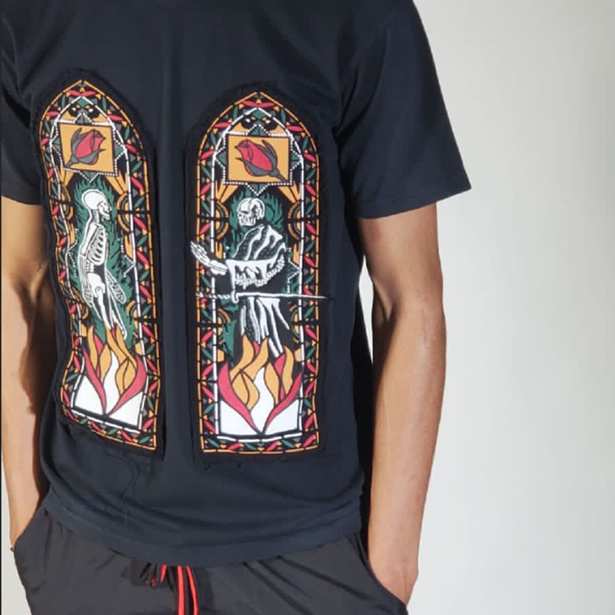 HUDSON BONES STAINED GLASS TEE-BLK