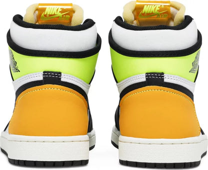 Air Jordan 1 Retro High OG 'Volt Gold' 555088-118