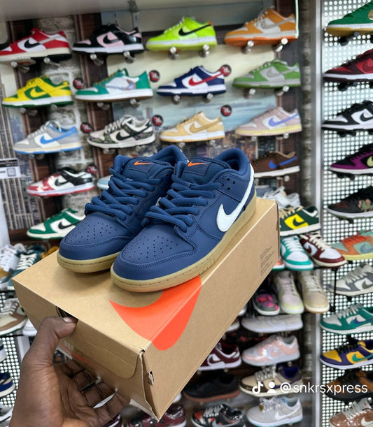 Nike SB Dunk Low Navy Gum FJ1674-400