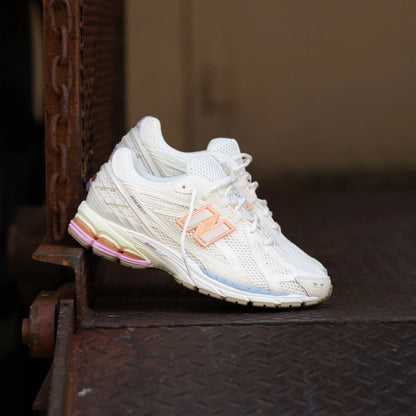 New Balance 1906R Shoes Sea Salt Angora Pink M1906RBP